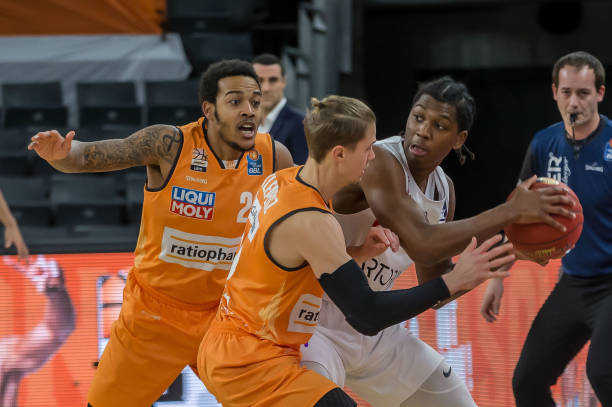 战术重心可 战术重心可