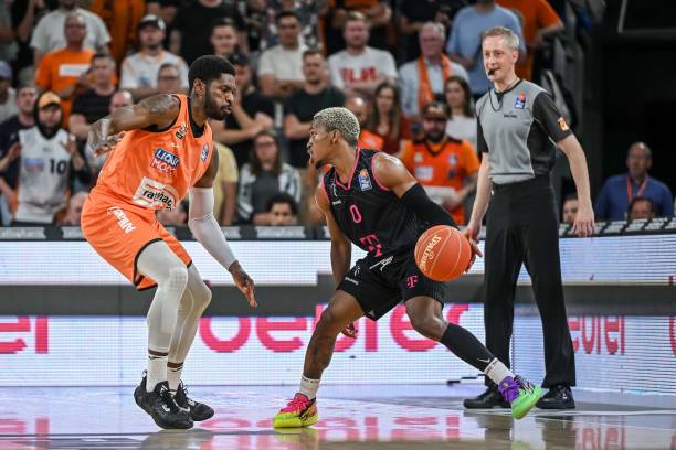 在赛场上 在赛场上