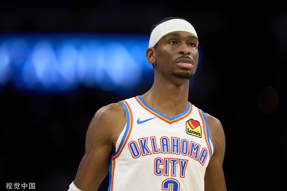 他在关键时 他在关键时