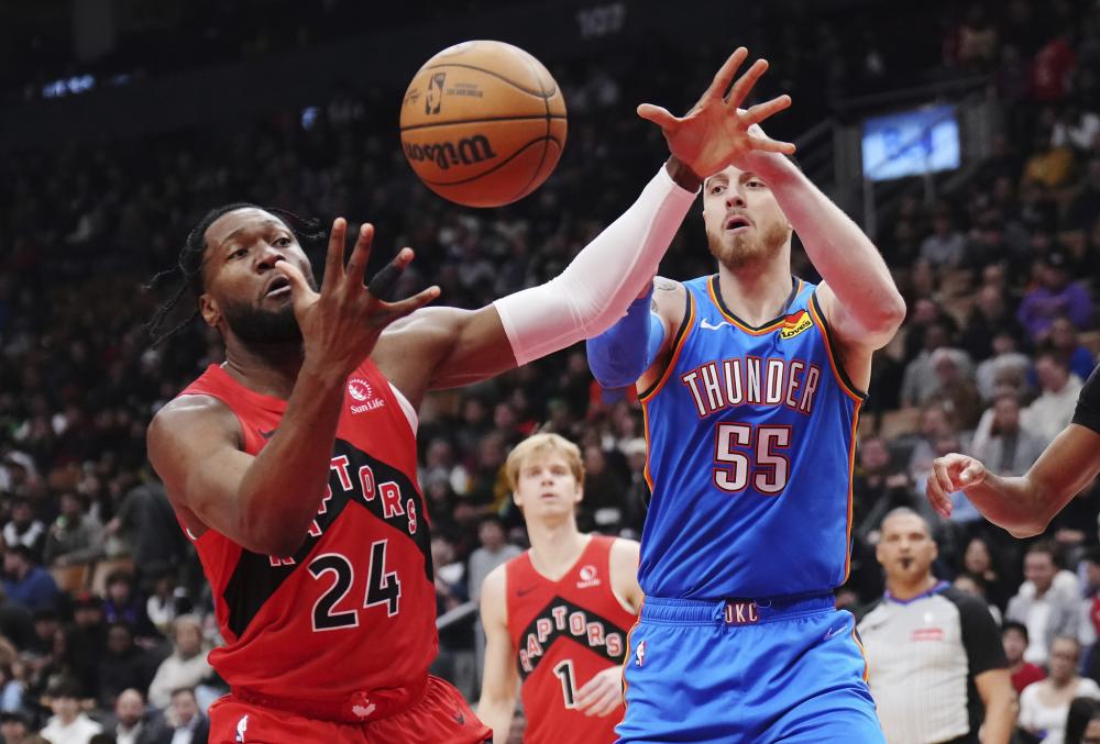 他以顽强的 他以顽强的